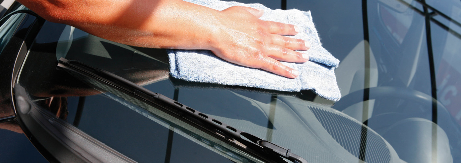 Lava-rápido do Chicão oferece lavagem de veículos, tapetes e estofados -  Folha de Pedrinhas